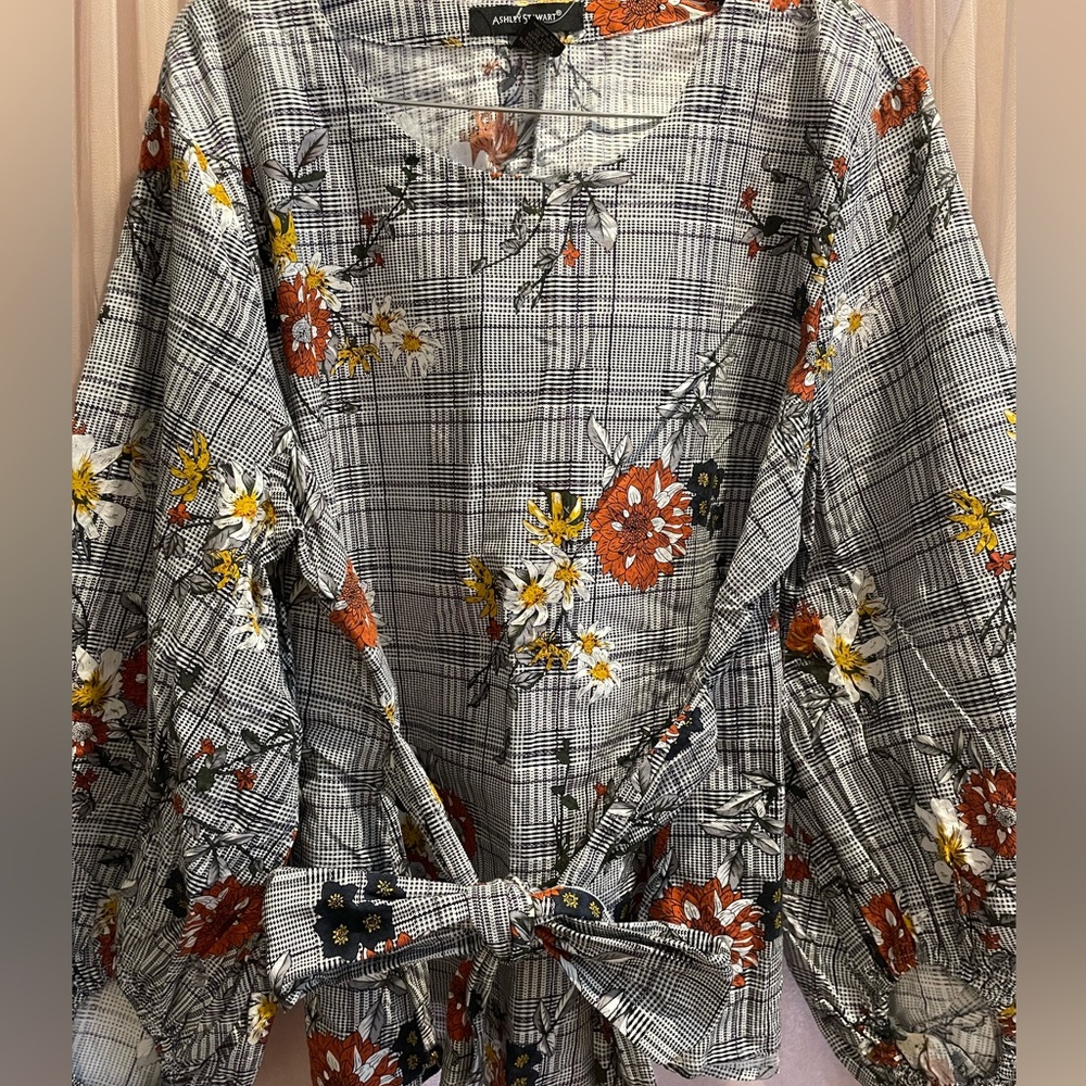 Ashley Stewart Bubble Sleeve Top